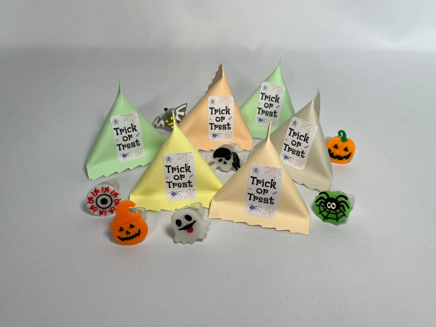 Trick or Treat Halloween Ring